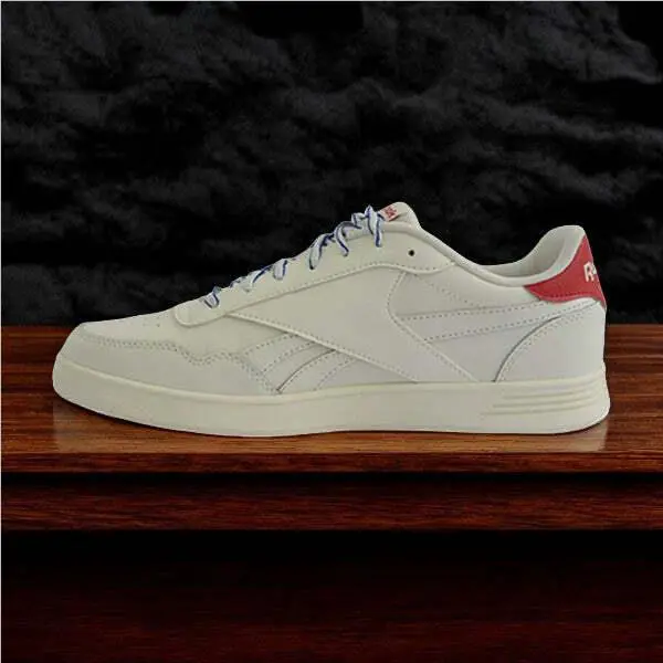 Reebok shoes - Chalk/Vctrd/Vctrblu 1