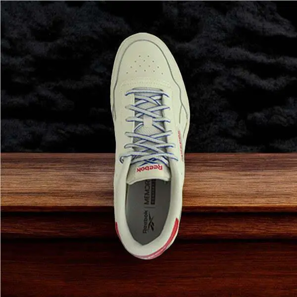 Reebok shoes - Chalk/Vctrd/Vctrblu 3
