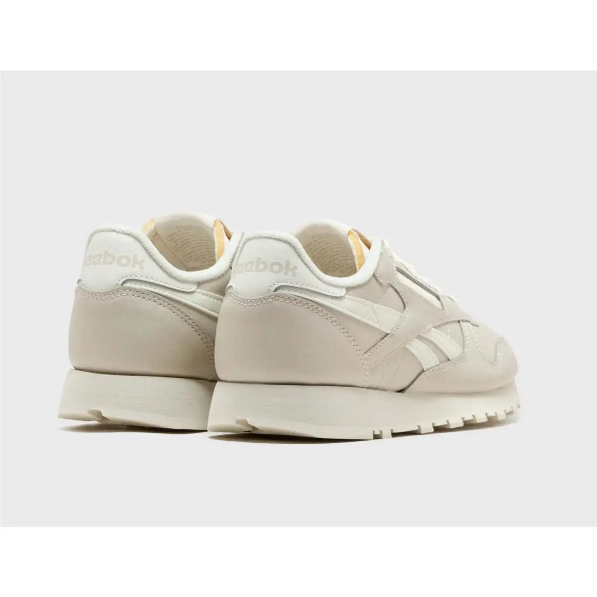 Reebok shoes - Stucco/Vincha/Papwht 7