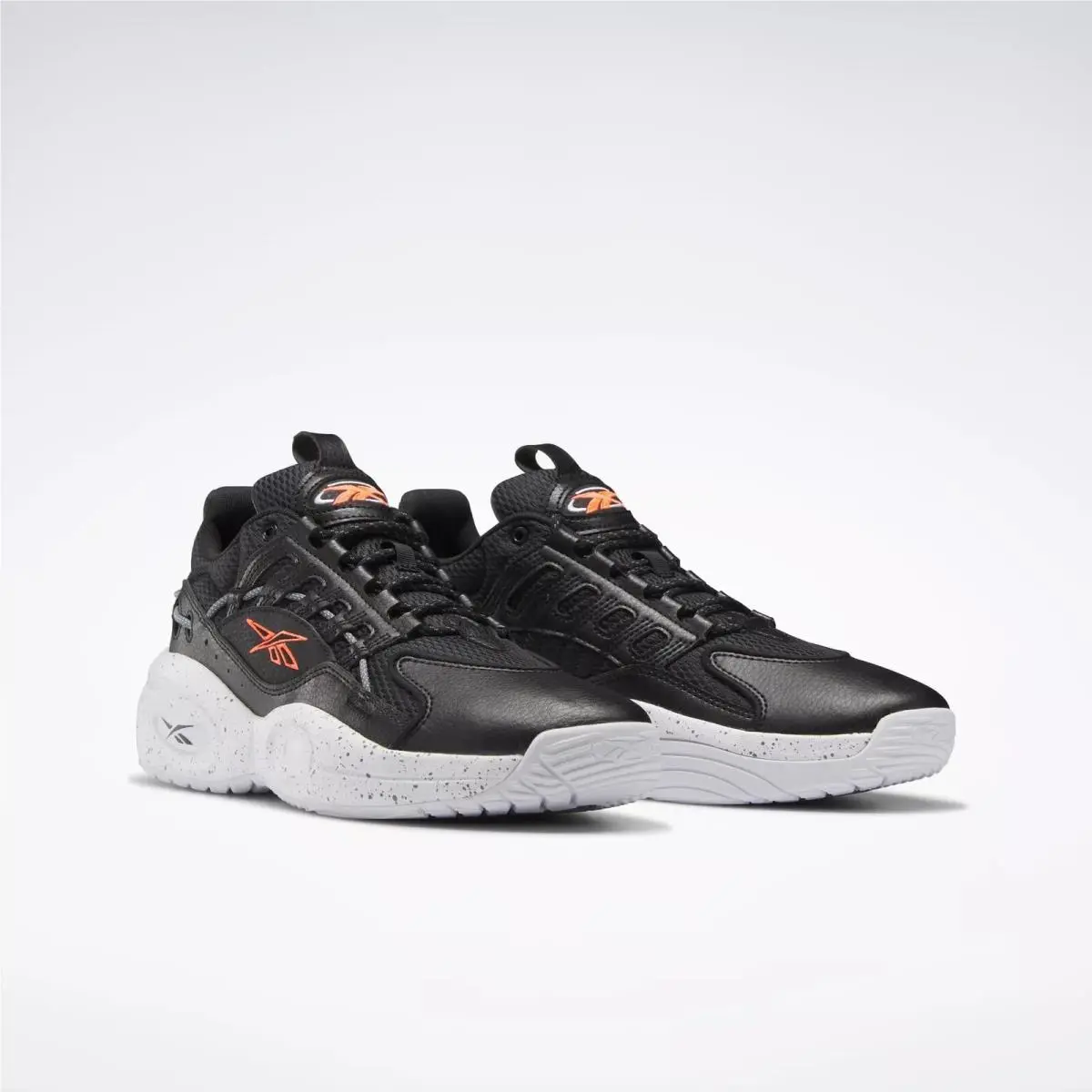Reebok shoes - Cblack/Ftwwht/Orgfla 6