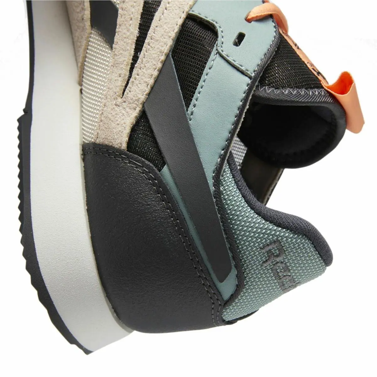 Reebok shoes - Beige 14