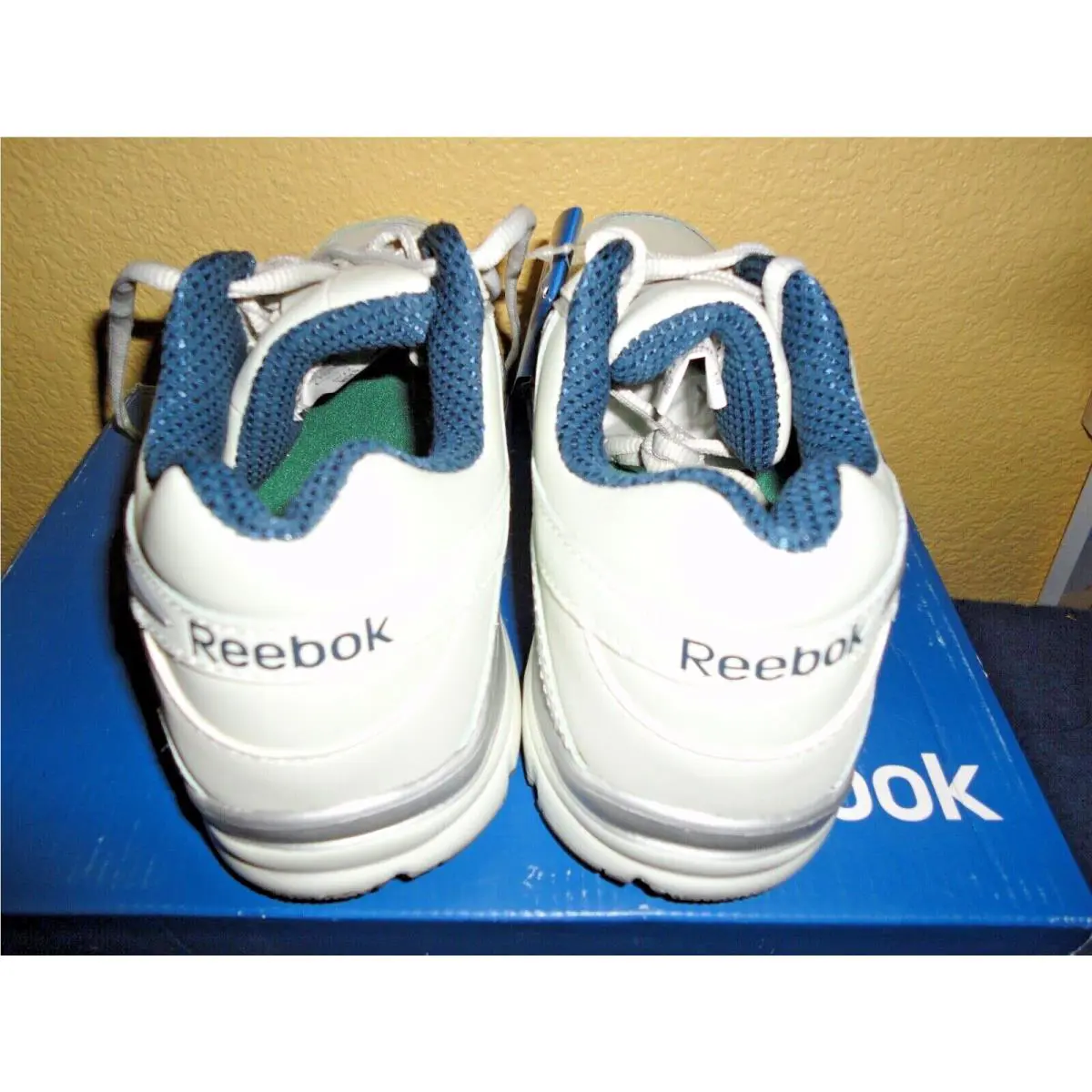 Reebok shoes - WHITE 1