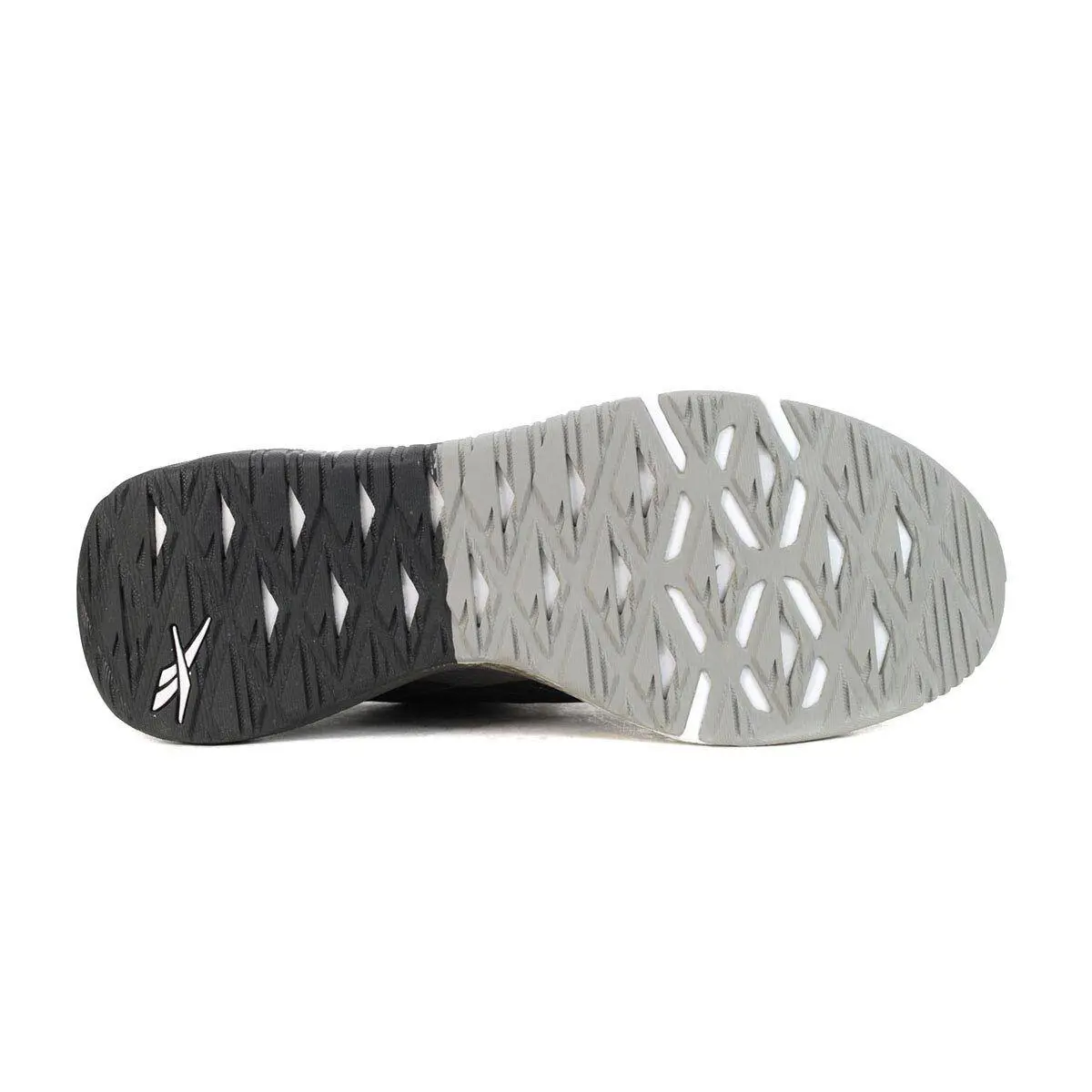 Reebok shoes - Cblack/Ftwwht/Pugry4 2