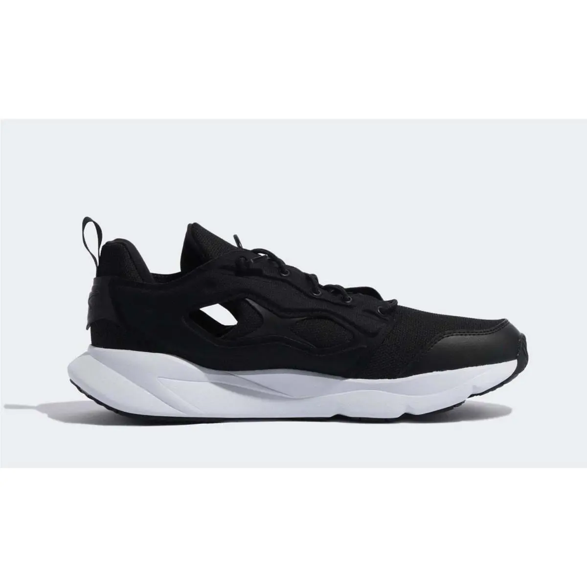 Reebok shoes - Cblack/Ftwwht/Drksil 1