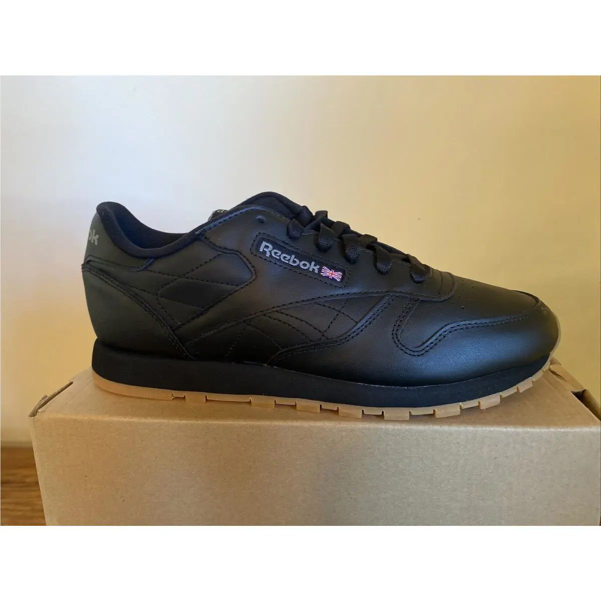 Reebok shoes - Classic - Classic - 49802 - Black 1