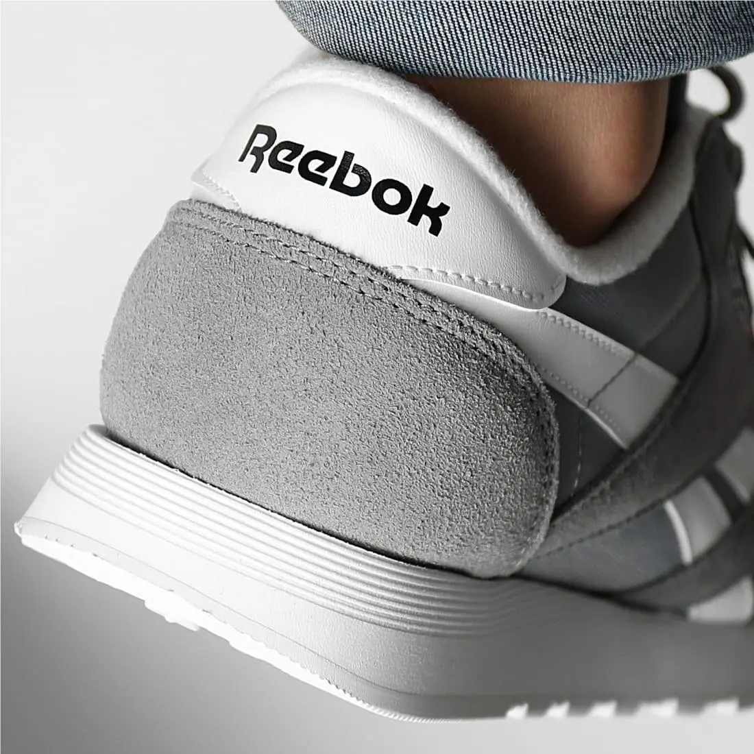 Reebok shoes - Reebok Classic Nylon - Classic Nylon - Reebok Classic Nylon - Gray 3
