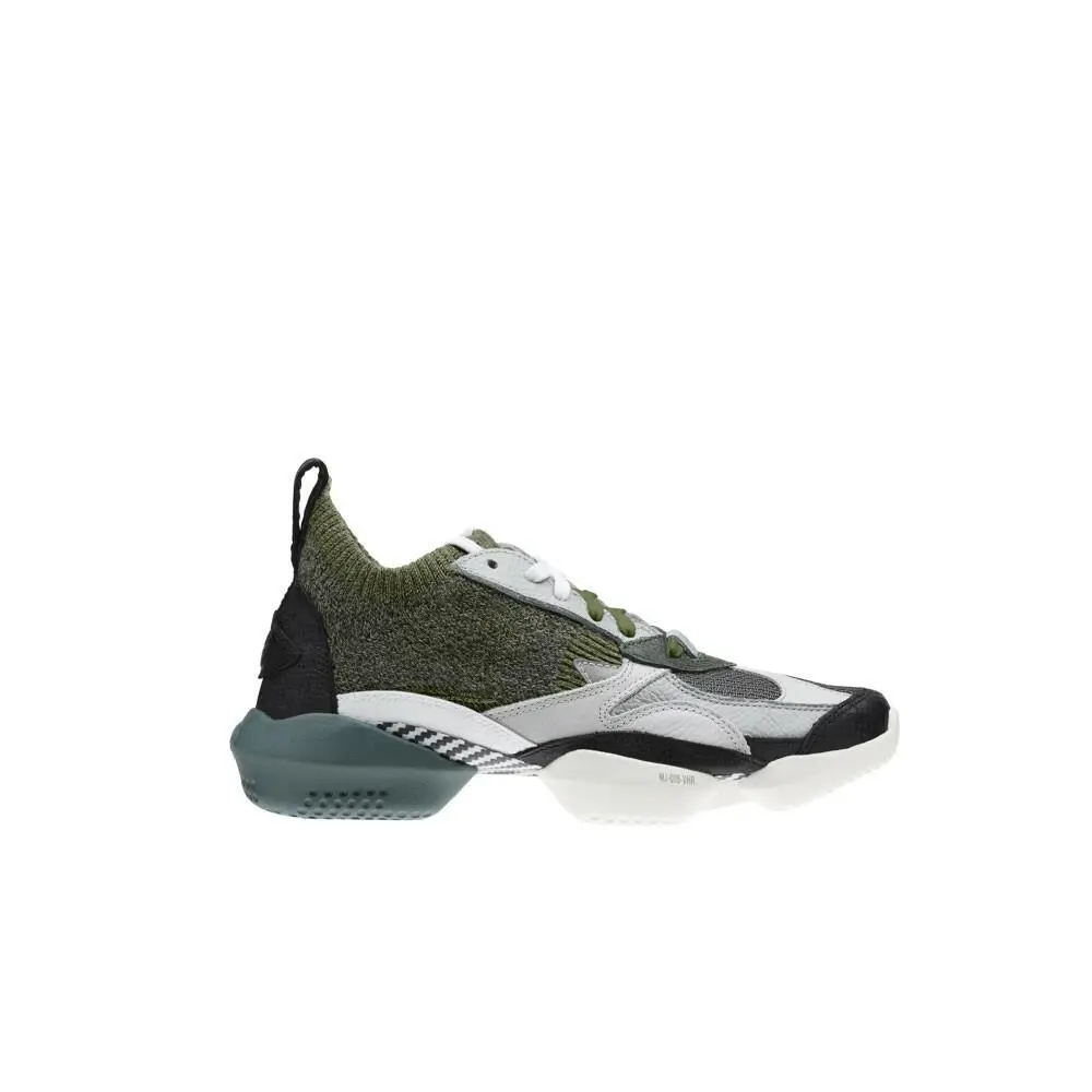 Reebok shoes - Cool Grey/Chalk Green 4