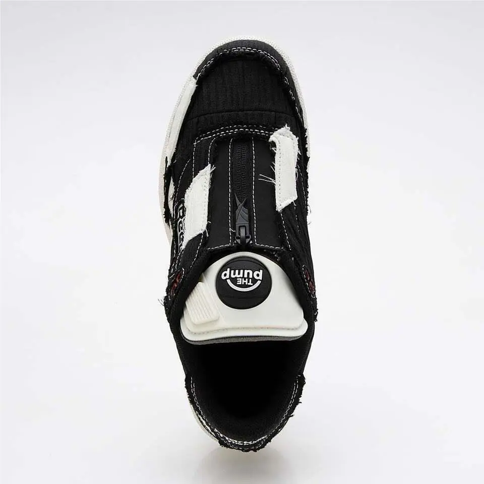 Reebok shoes - Core Black/Chalk/Flash Red 8