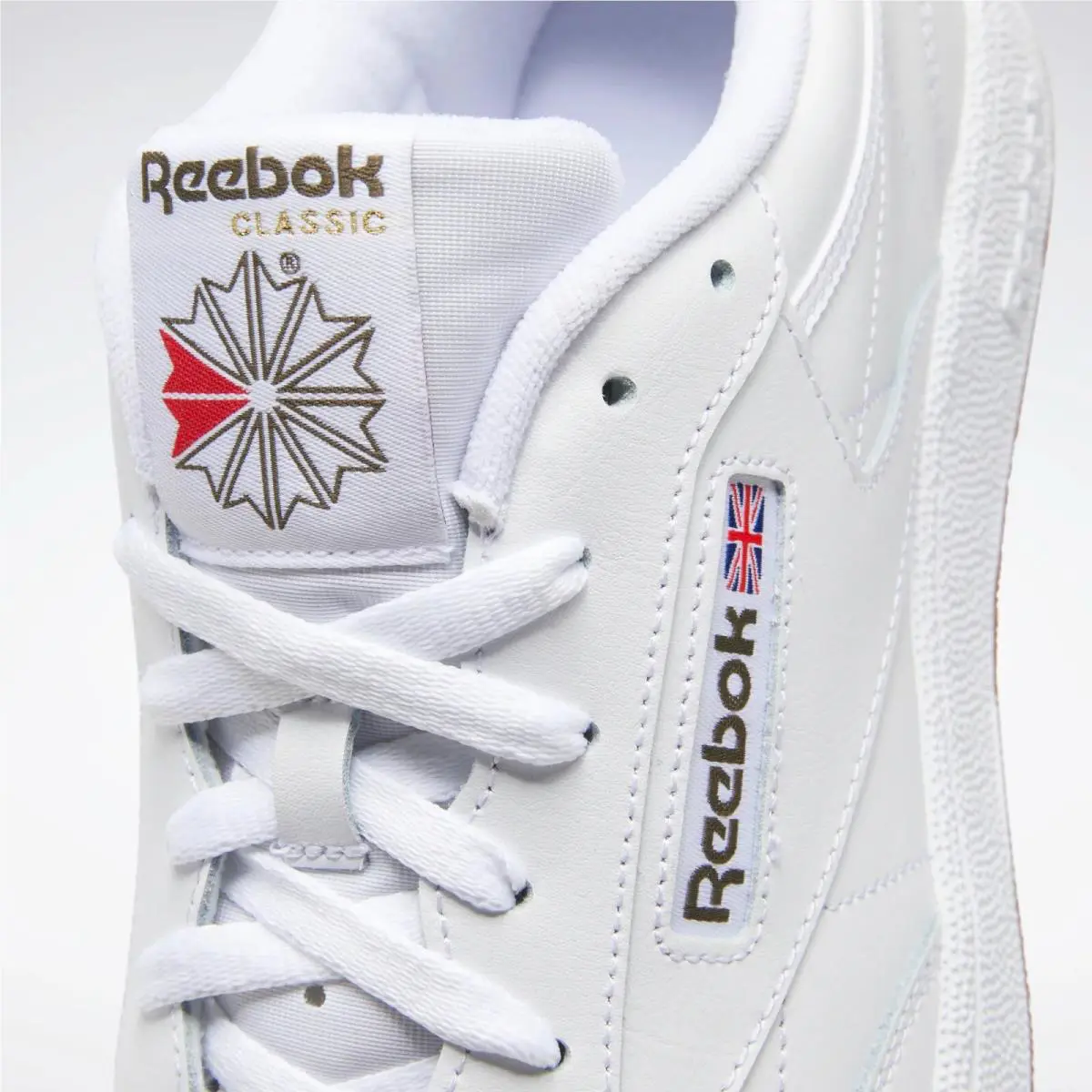 Reebok shoes - White/Green 24