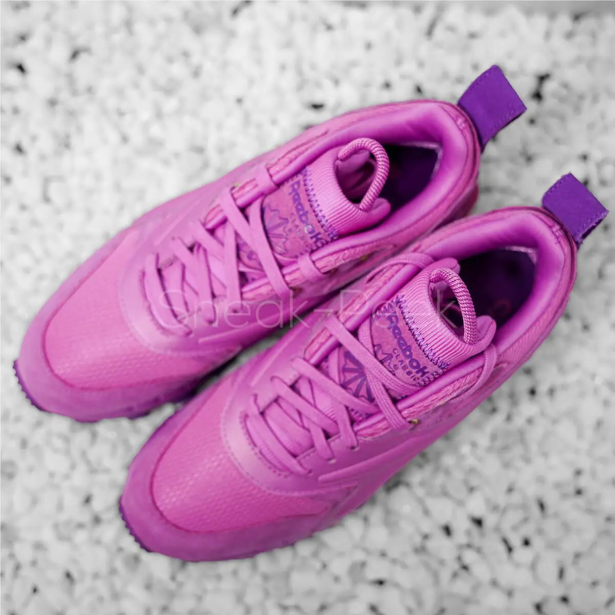 Reebok shoes - Reebok Classic Leather Cardi B V2 - Pink 12
