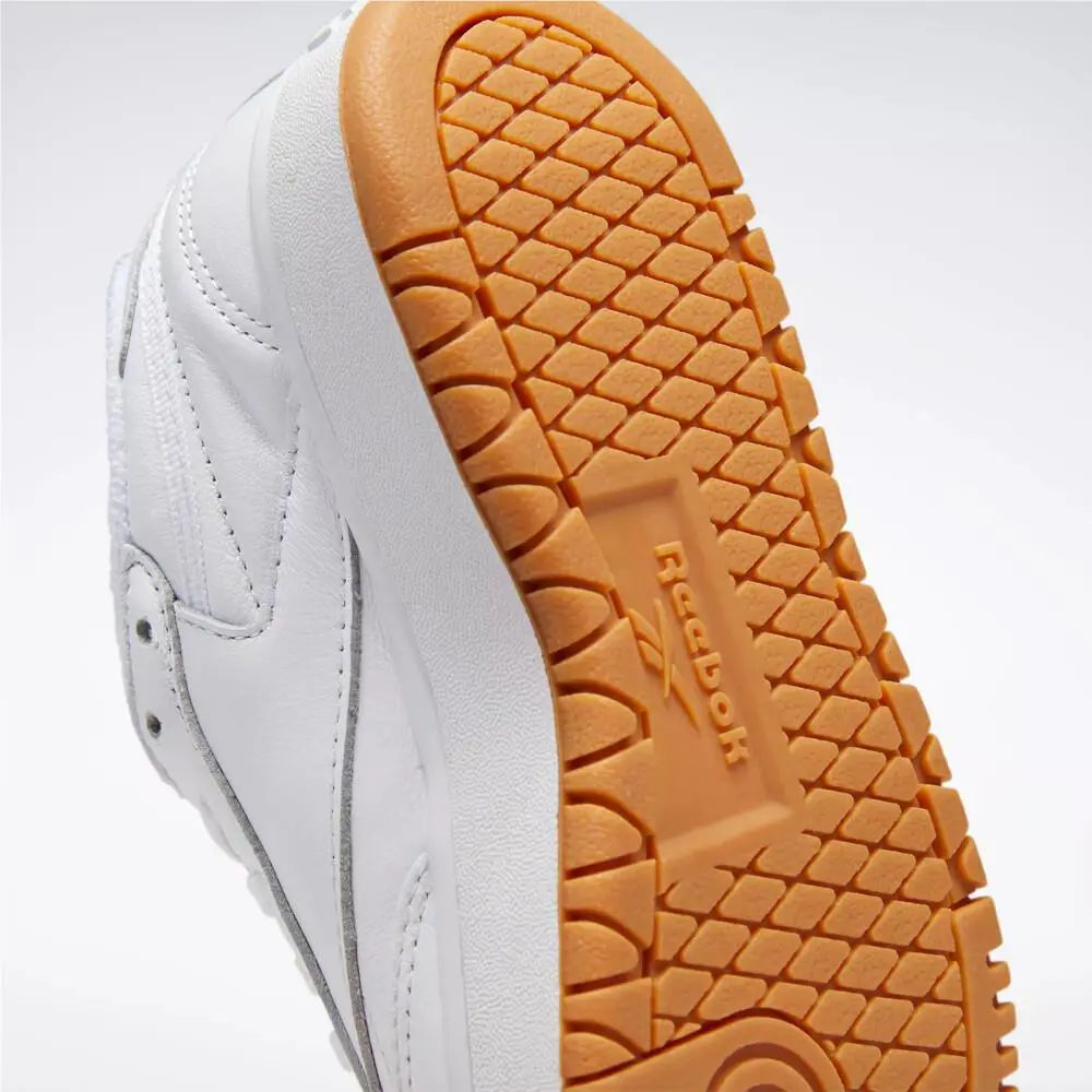 Reebok shoes - White 21