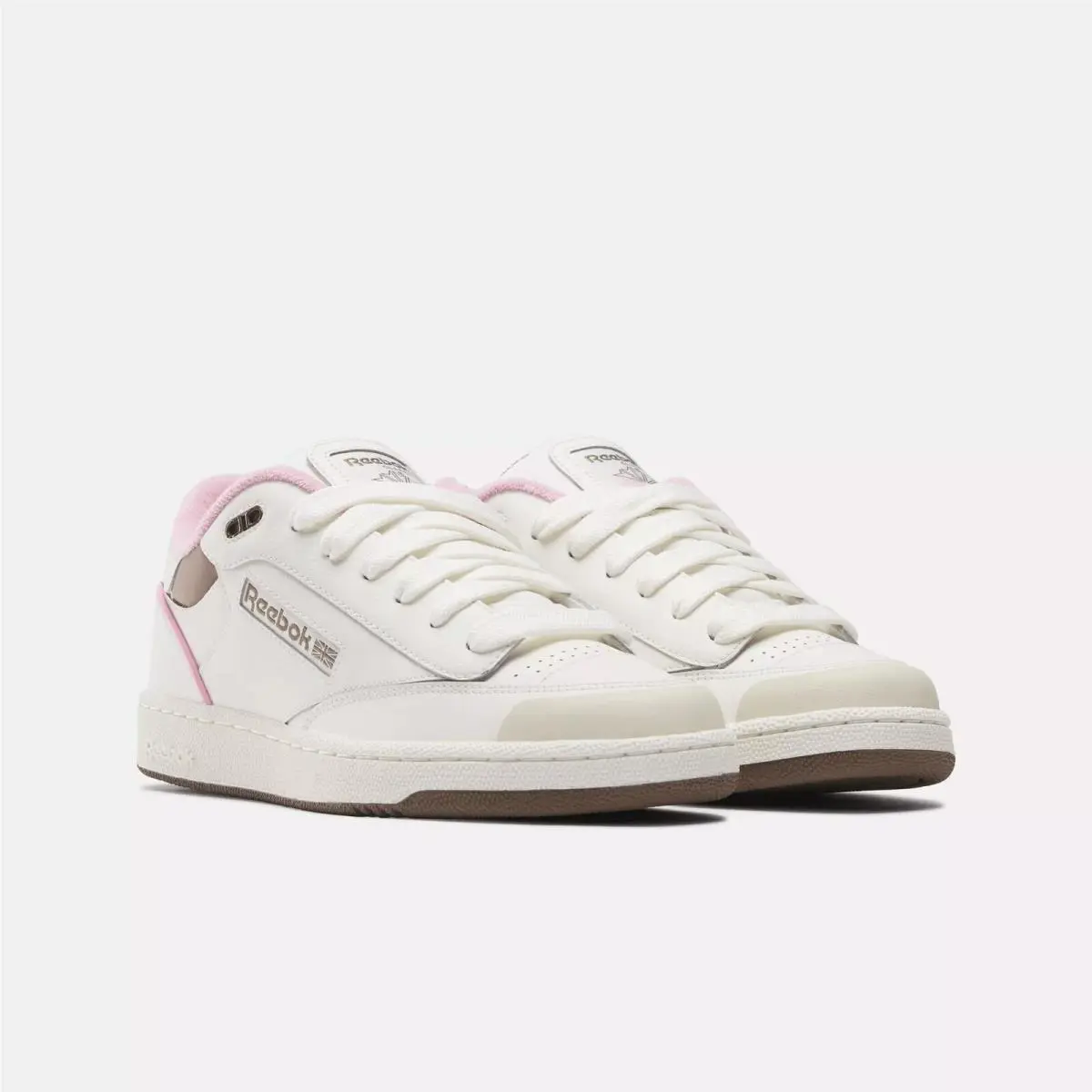 Reebok shoes - Chalk/Astrorose/Utilitybrown 0
