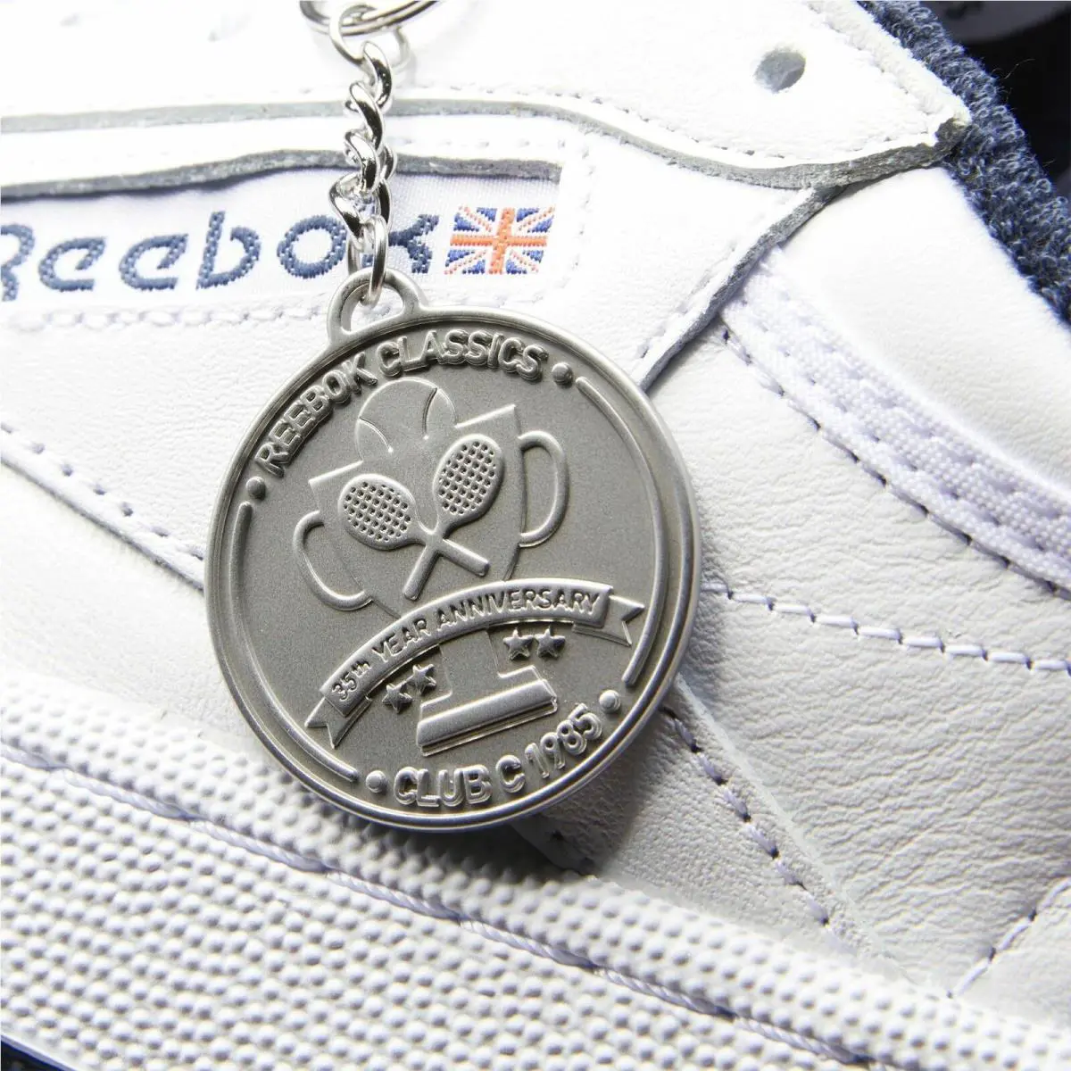 Reebok shoes - White 16