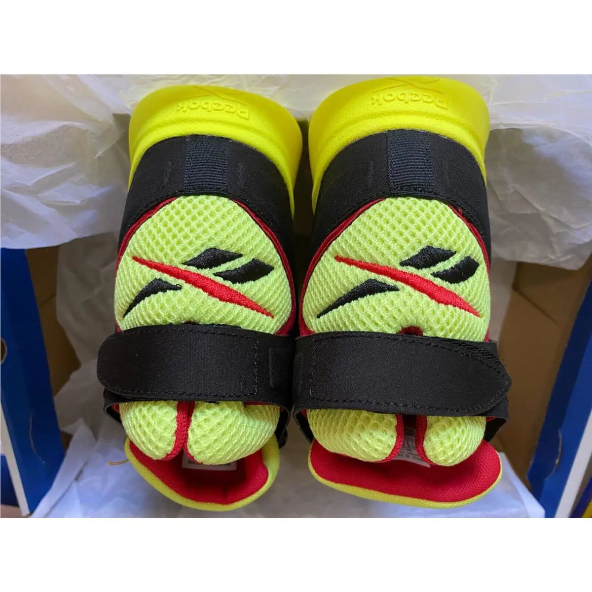 Reebok shoes - Reebok Instapump Fury - Instapump Fury - G55142 - Acid Yellow/Black-Vector Red 18