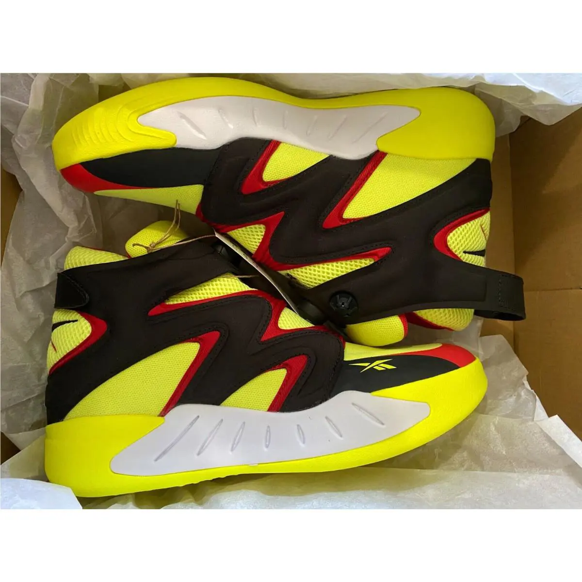 Reebok shoes - Reebok Instapump Fury - Instapump Fury - G55142 - Acid Yellow/Black-Vector Red 41
