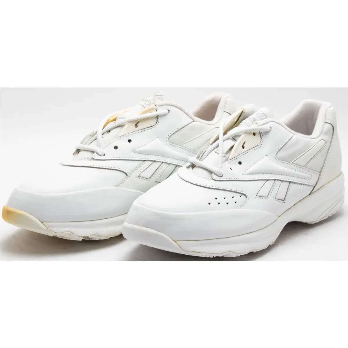 Reebok shoes - White 5