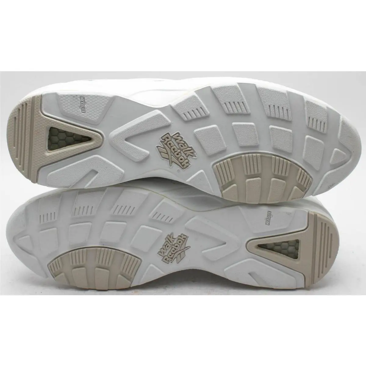 Reebok shoes - White 3