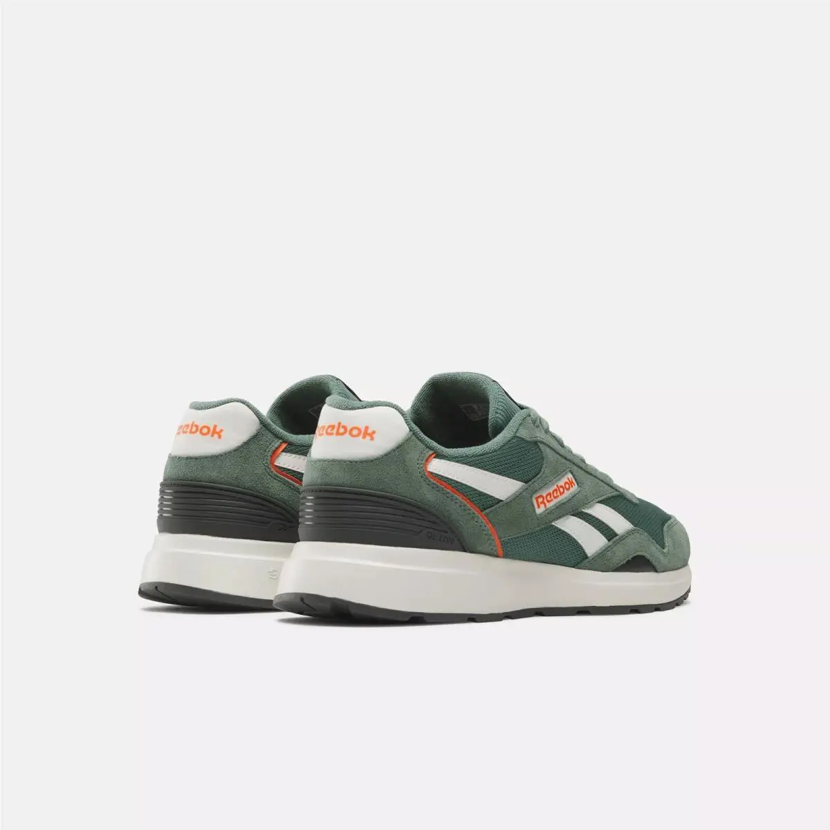 Reebok shoes - Escape Green/Chalk/Pump Orange 1