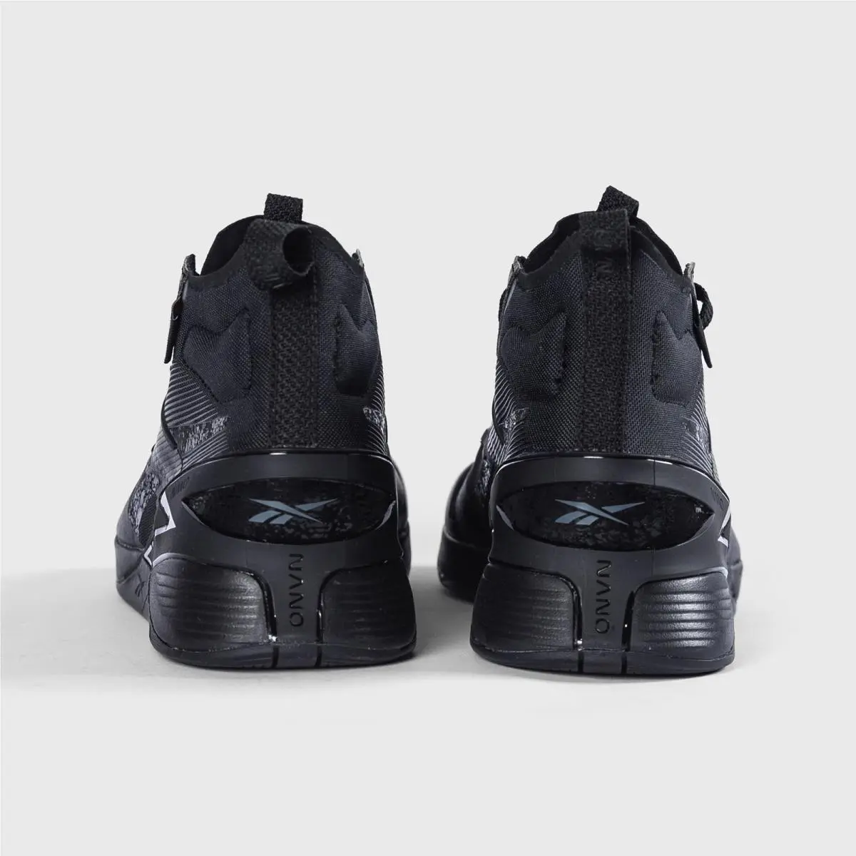 Reebok shoes - Black/Black/Pewter 9