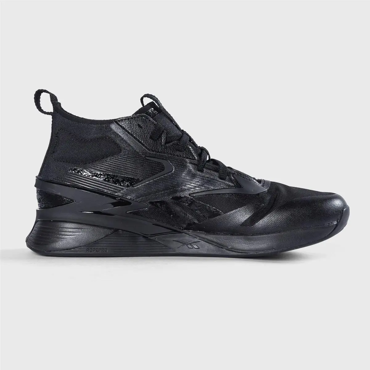 Reebok shoes - Black/Black/Pewter 6