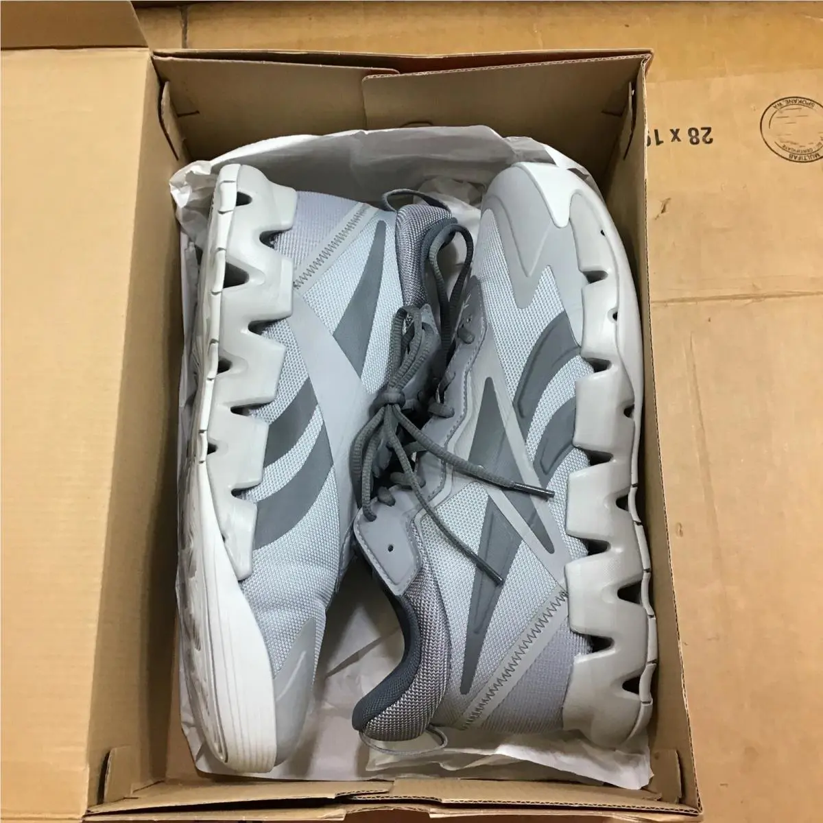 Reebok shoes - Reebok Zig Encore - Zig Encore - GW2231 100044058 - Gray 12