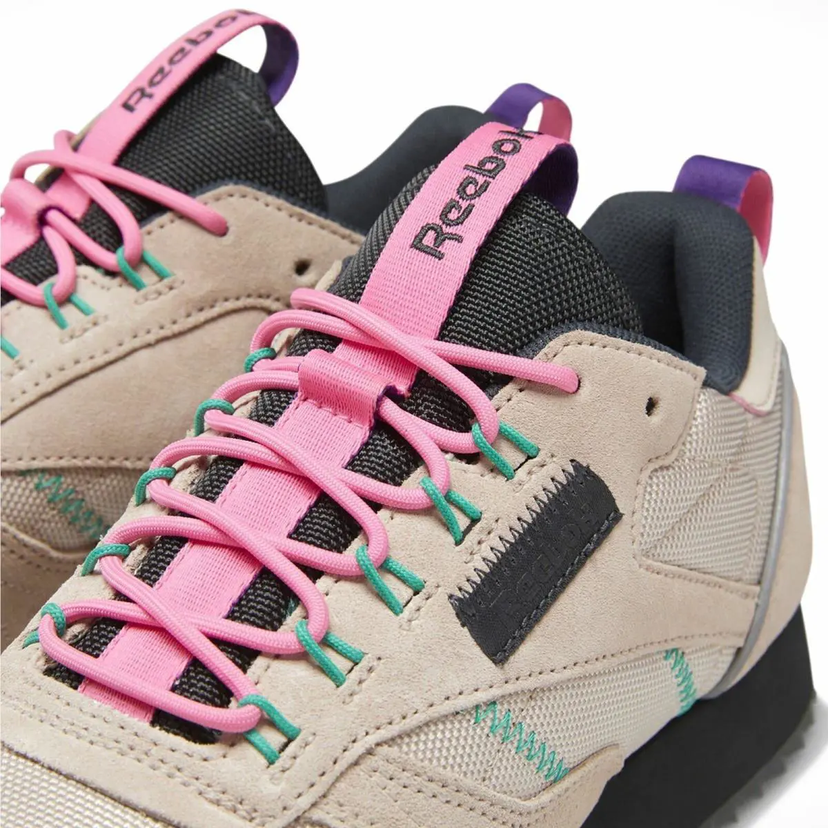 Reebok shoes - Beige 6