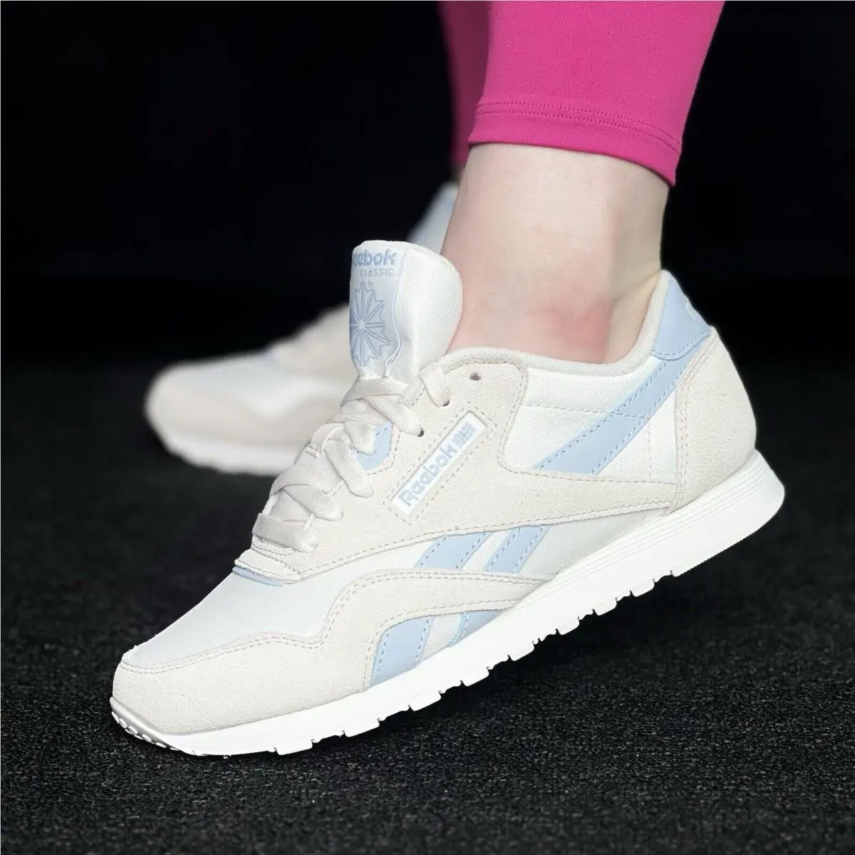 Reebok shoes - Reebok Classic Nylon - Classic Nylon - Reebok CL Nylon - Beige 39