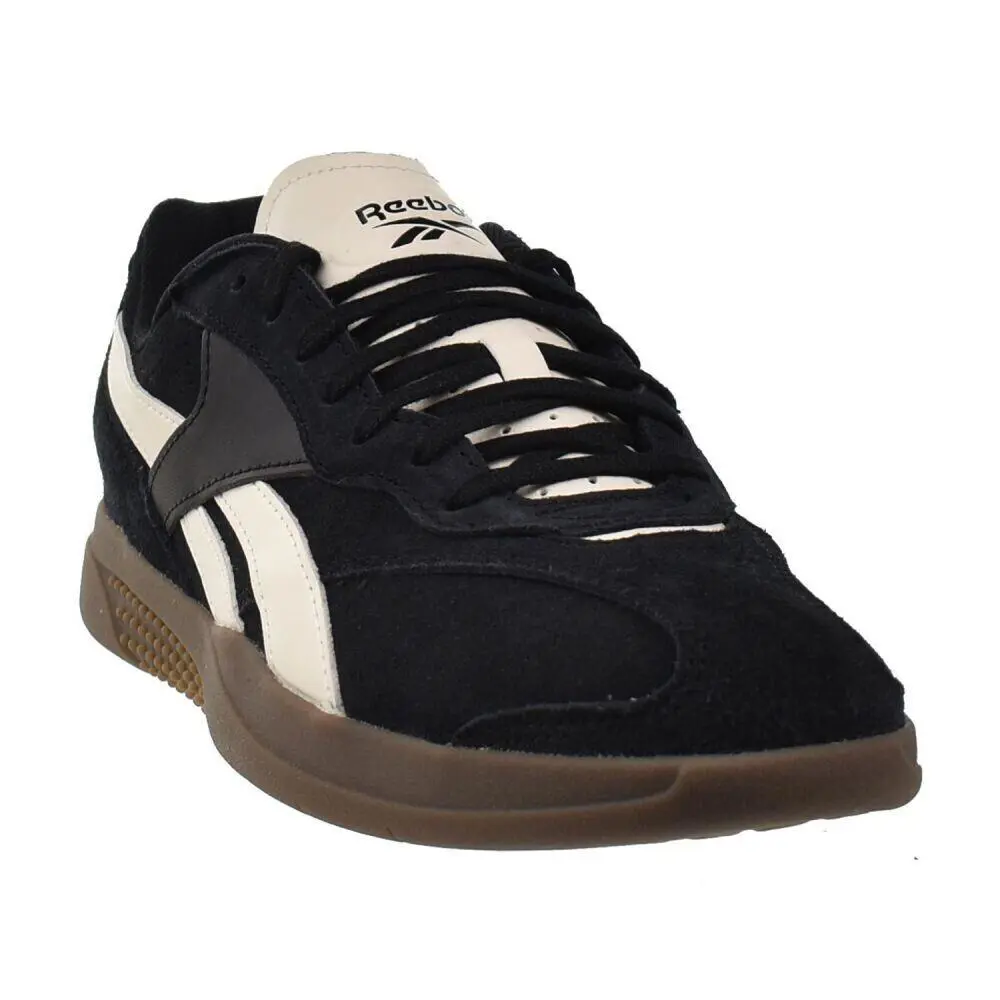 Reebok shoes - Black/Chalk/Gum 0