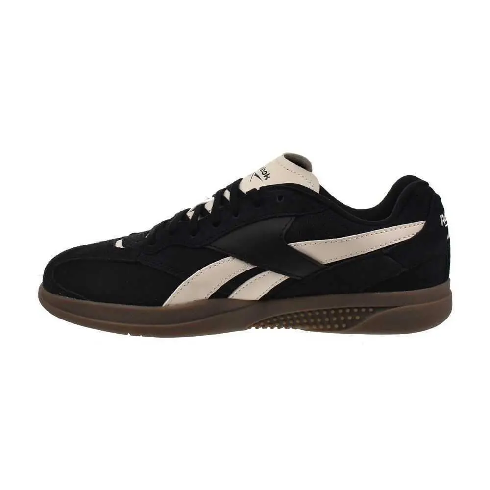 Reebok shoes - Black/Chalk/Gum 2