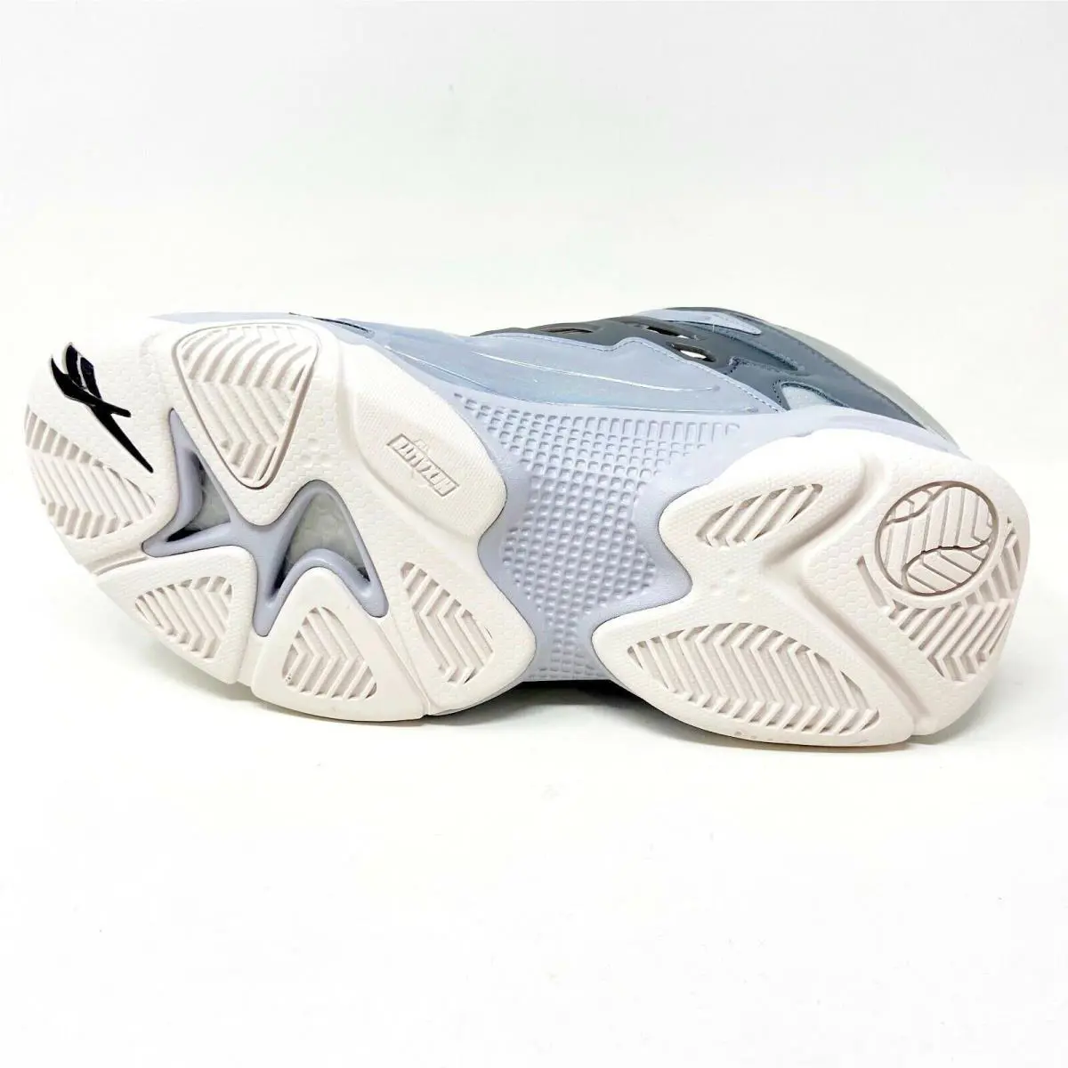 Reebok shoes - Reebok Pump Court - Pump Court - H69060 - Gray 4