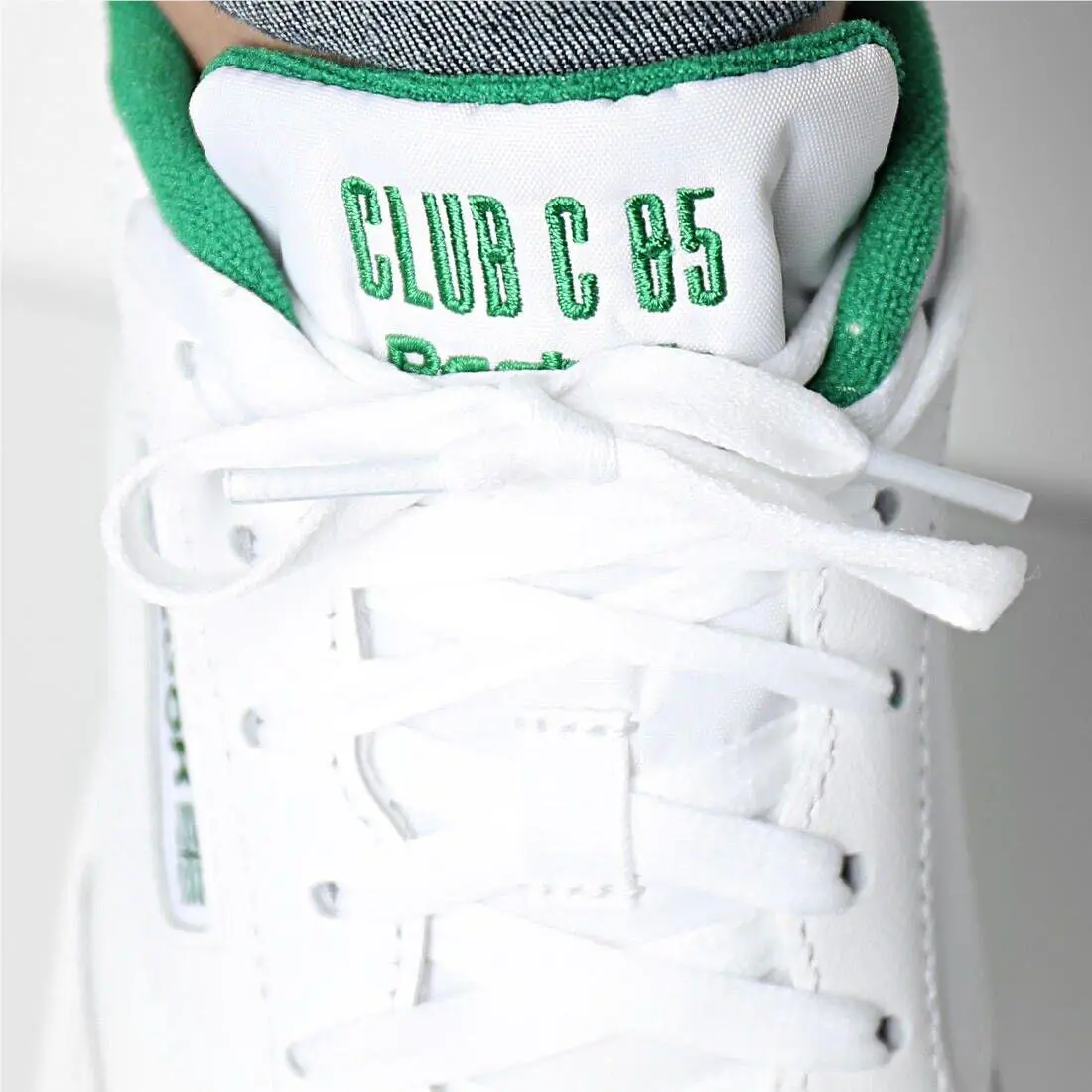 Reebok shoes Club - White 16