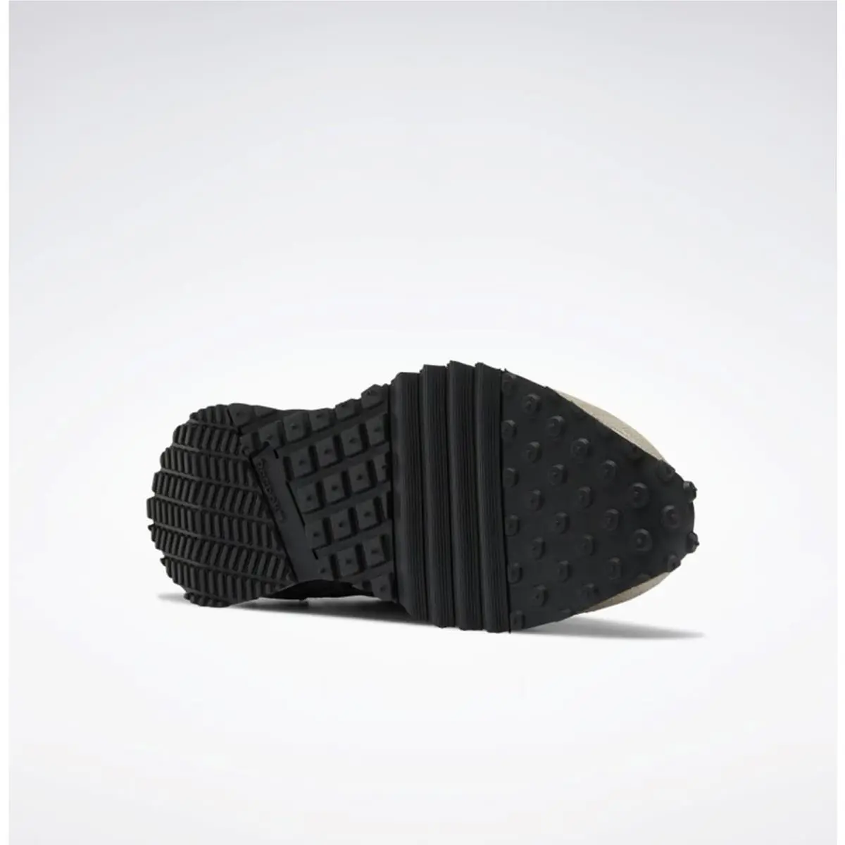 Reebok shoes - Cblack/Bougry/Chalk 10
