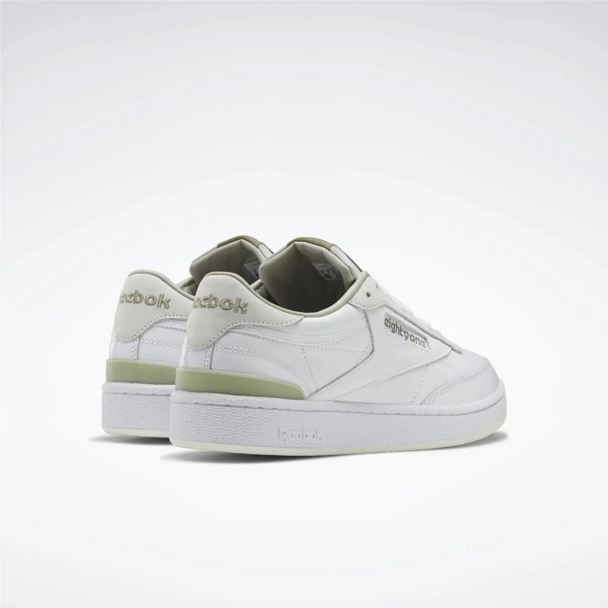 Reebok shoes - White 1