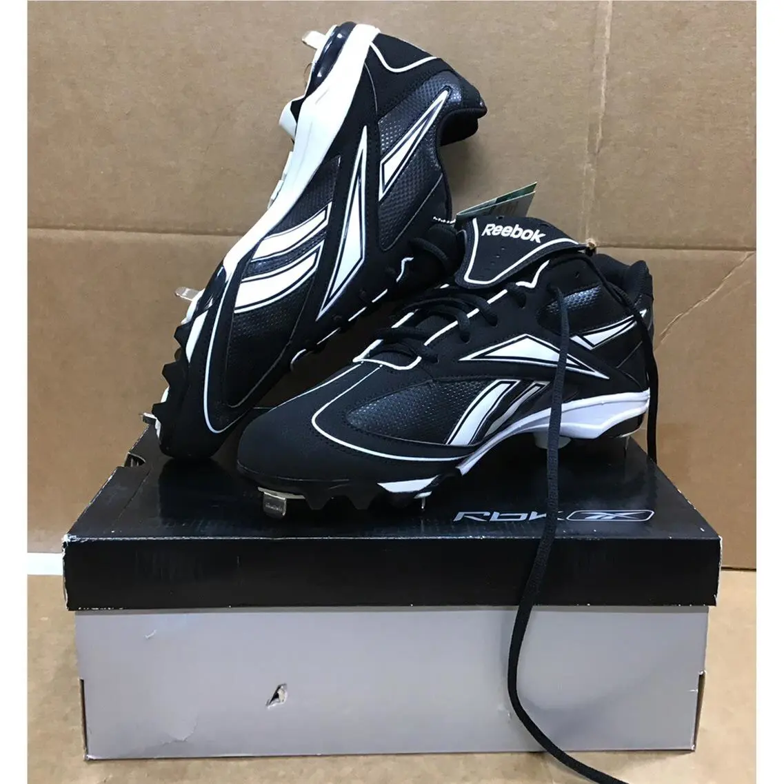 Reebok shoes - Vero III Low M5 - Vero III Low - Baseball cleats - Black 6