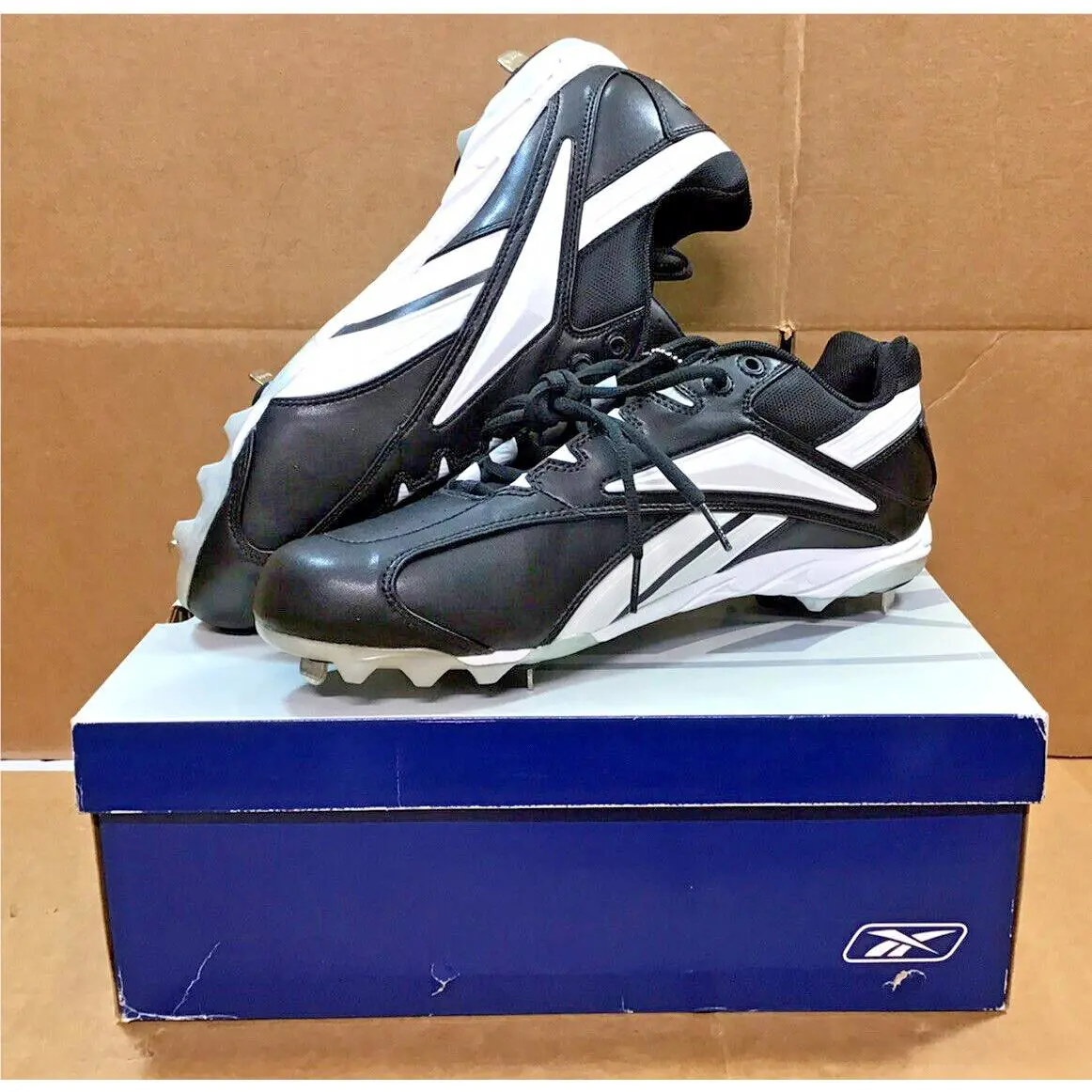 Reebok shoes - Vero III Low M5 - Vero III Low - Baseball cleats - Black 5