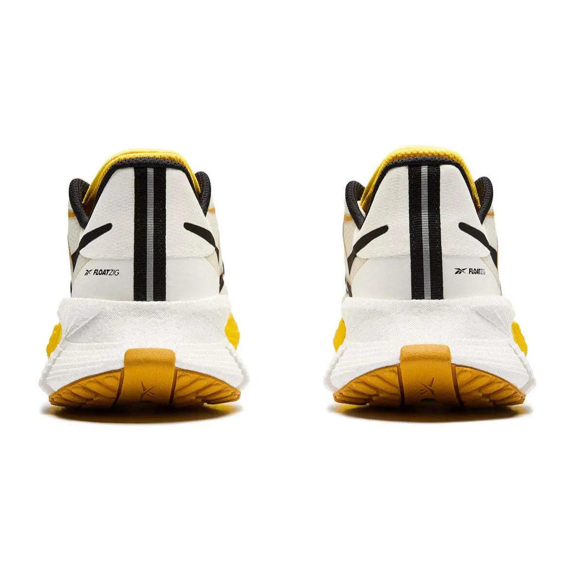 Reebok shoes - Chalk/Clayel/Cblack 3