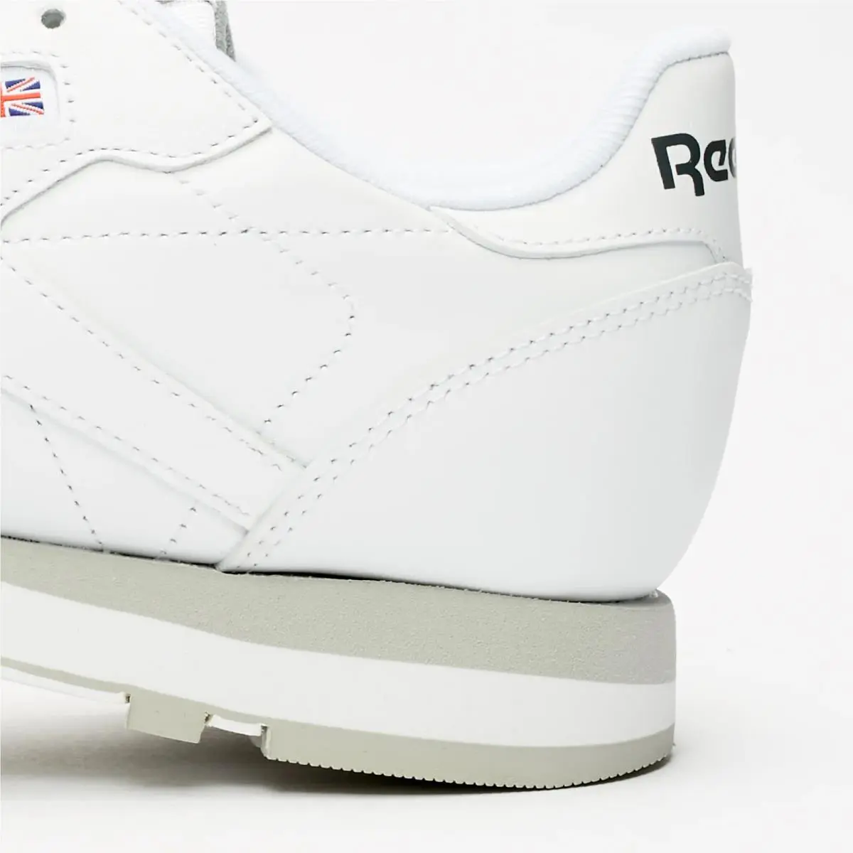 Reebok shoes - Reebok Classic Leather - Classic Leather - White 2