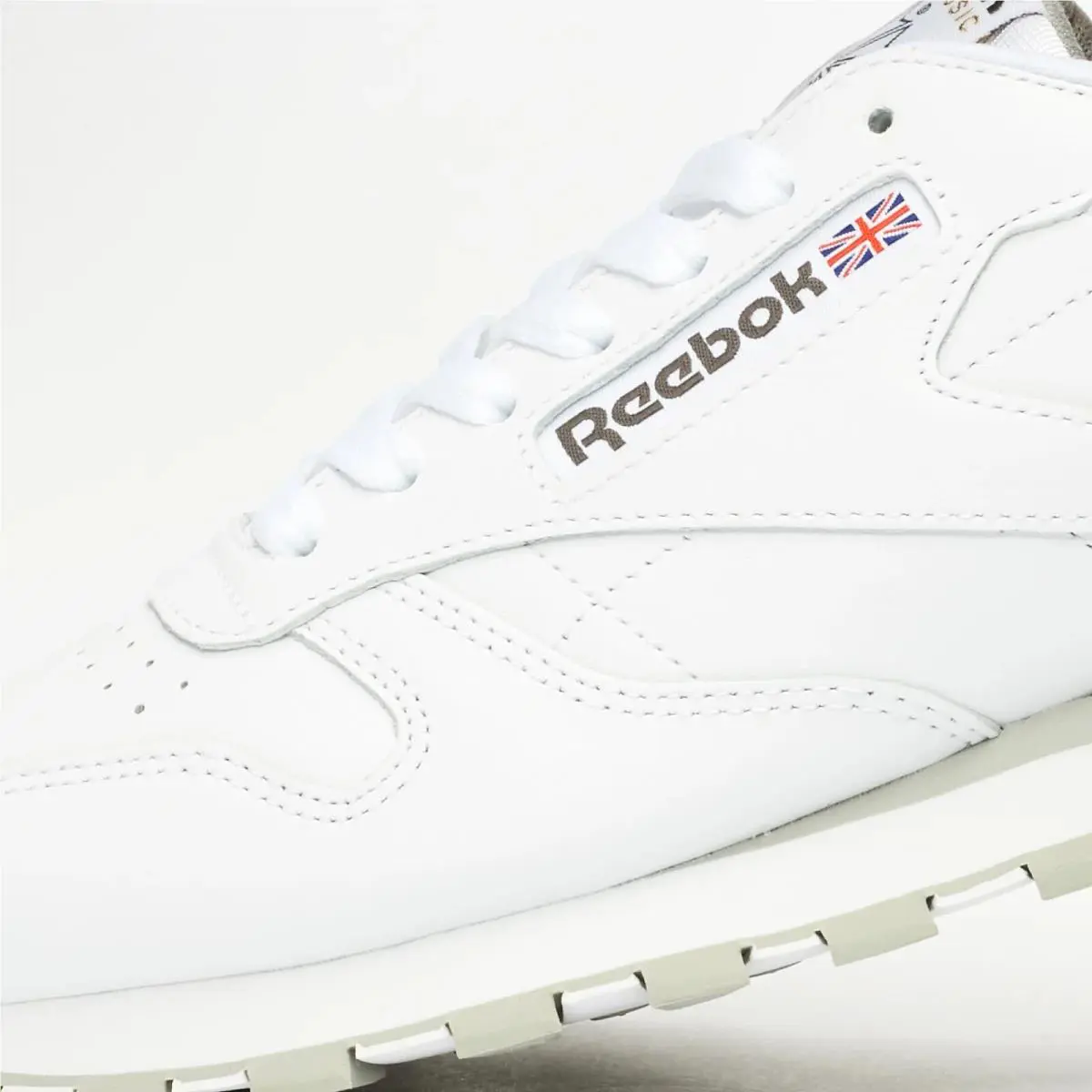 Reebok shoes - Reebok Classic Leather - Classic Leather - White 3