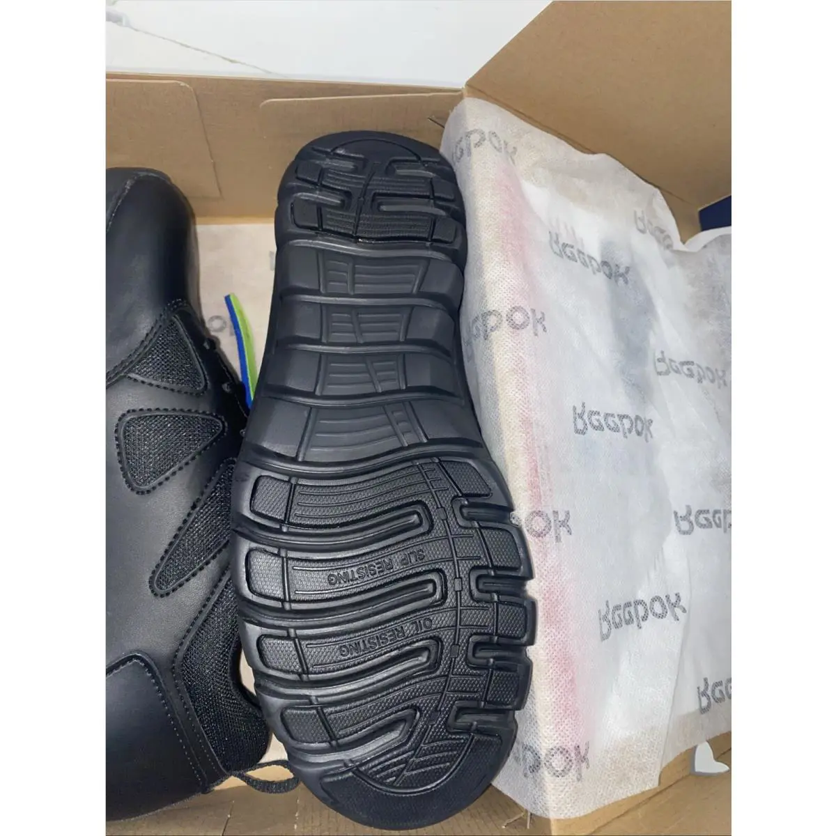 Reebok shoes - Reebok RB8105 - RB8105 - Black 2