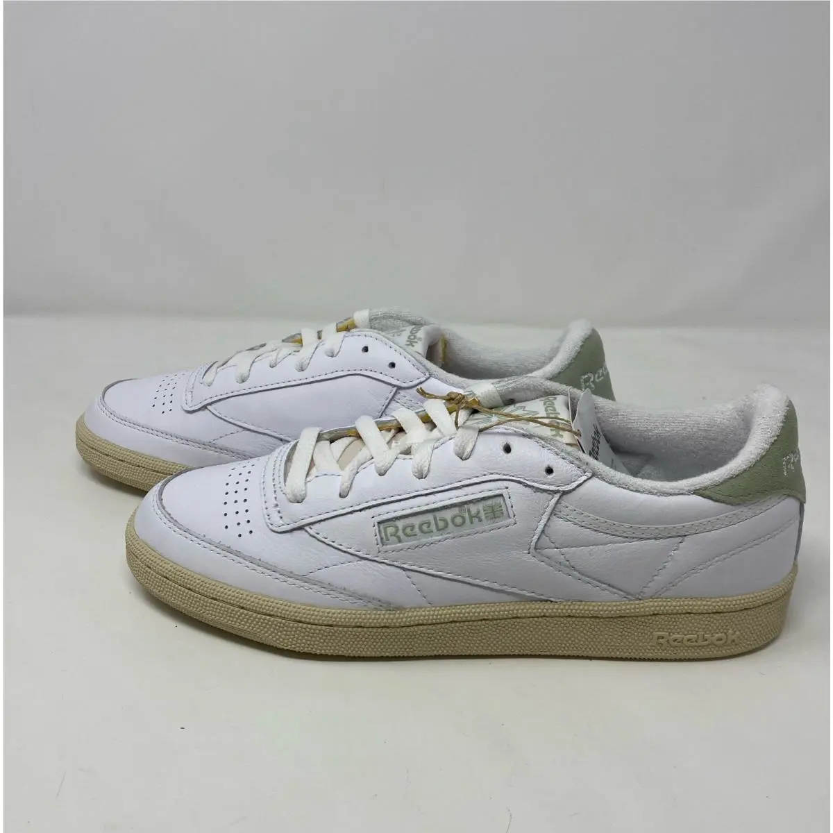 Reebok shoes - Club C - Club - GX3686 - White 1