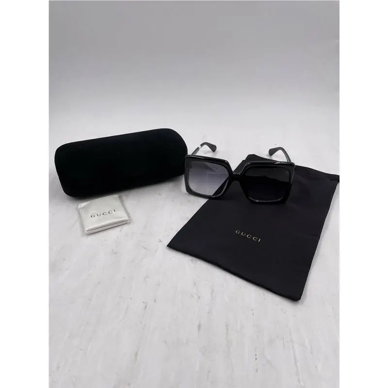 Gucci Sunglasses Black GG0876SA 59-18-135 Women Black Case