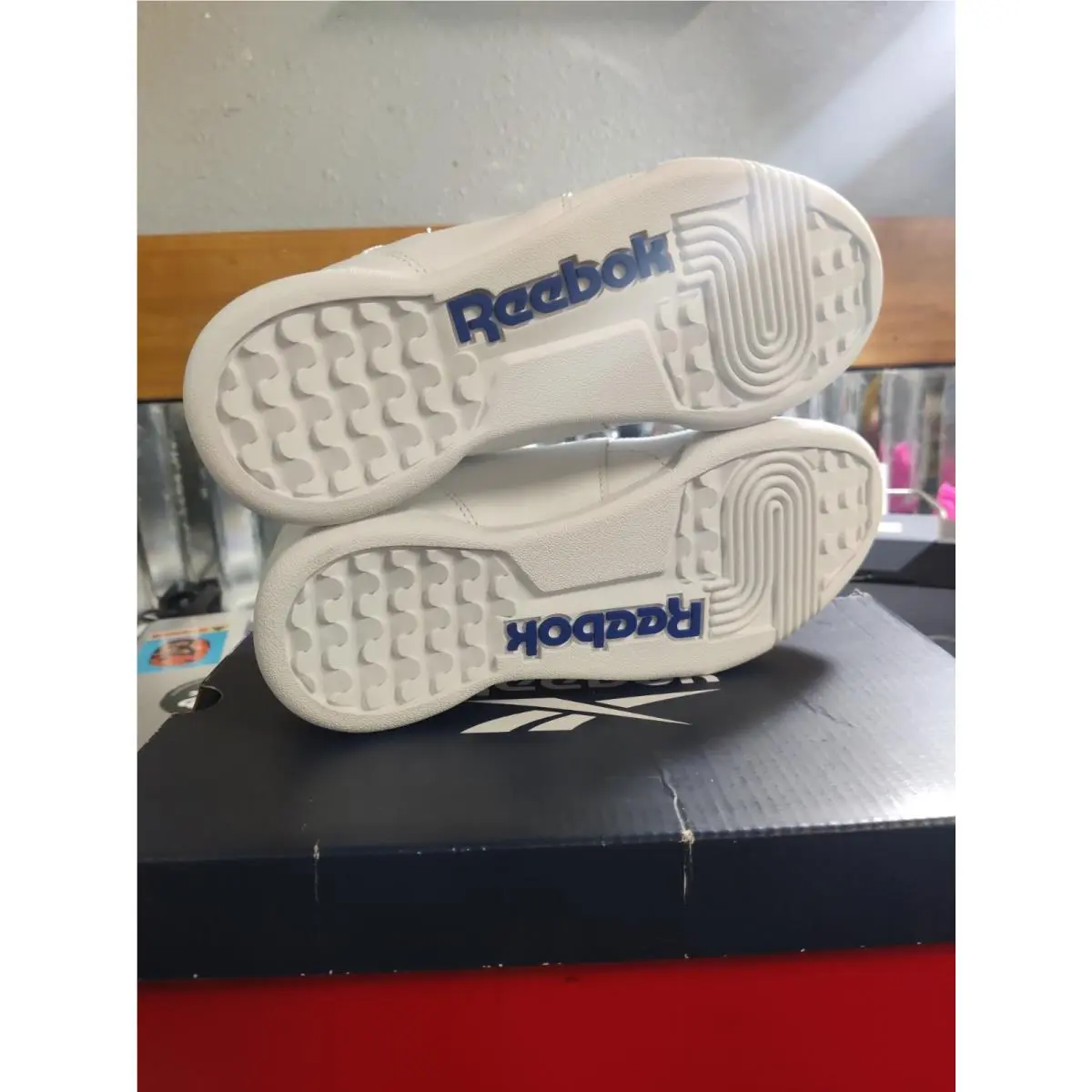 Reebok shoes - Reebok Question - Question - IG2653 - White 2