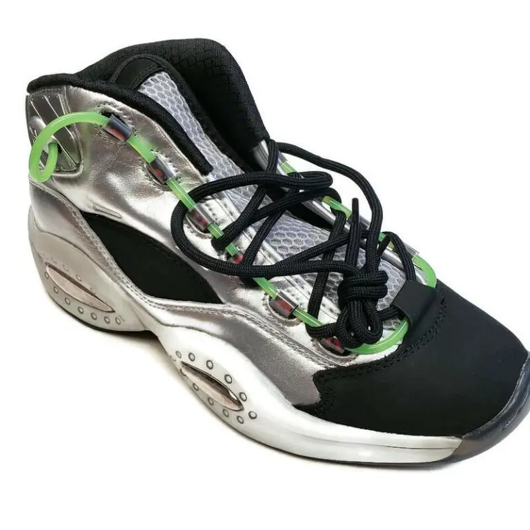Reebok Question Mid Allen Iverson Minions Men`s Athletic Basketball Size 9.5 - Metallic