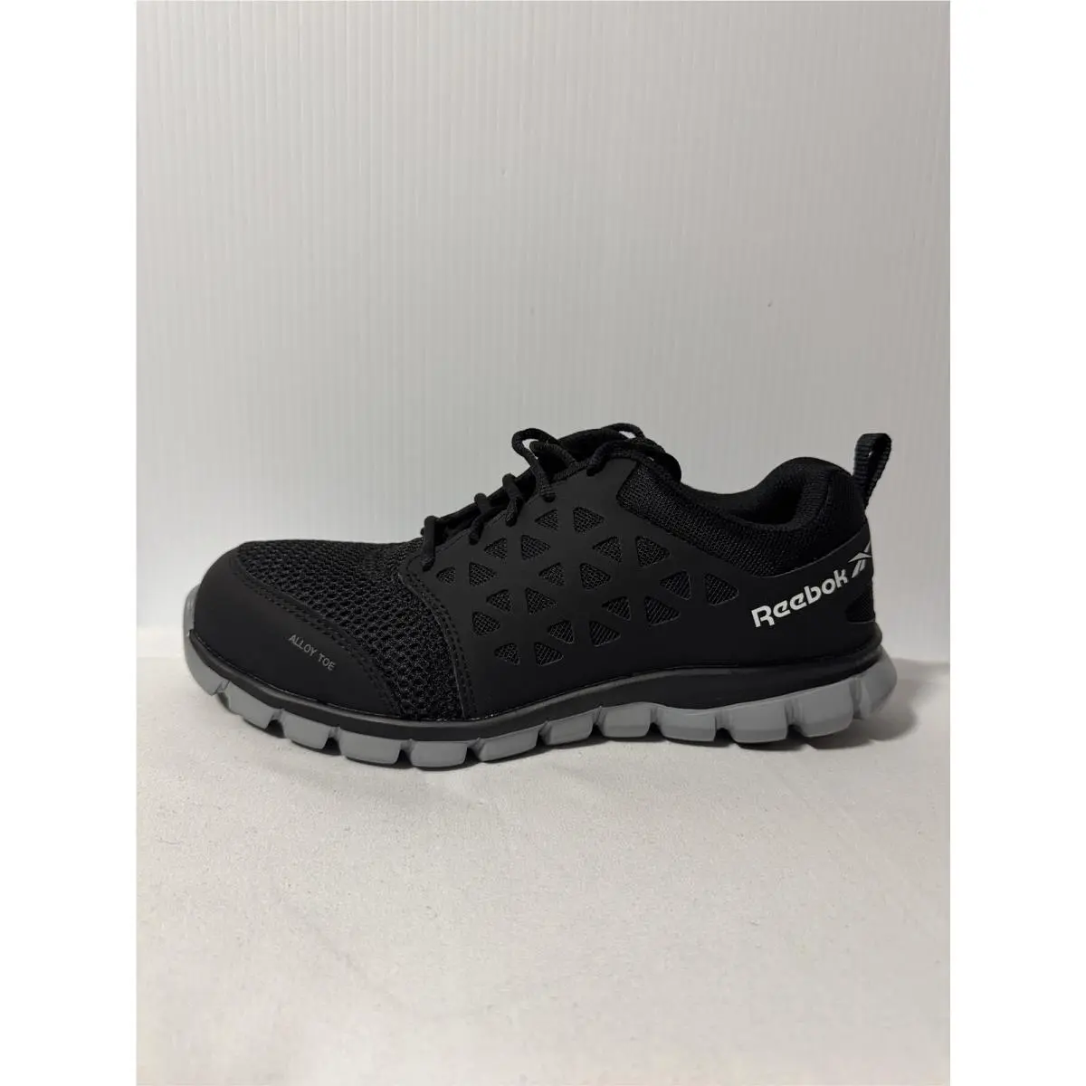 Reebok Men`s Sublite Cushion Athletic Safety Toe Work Shoes Black