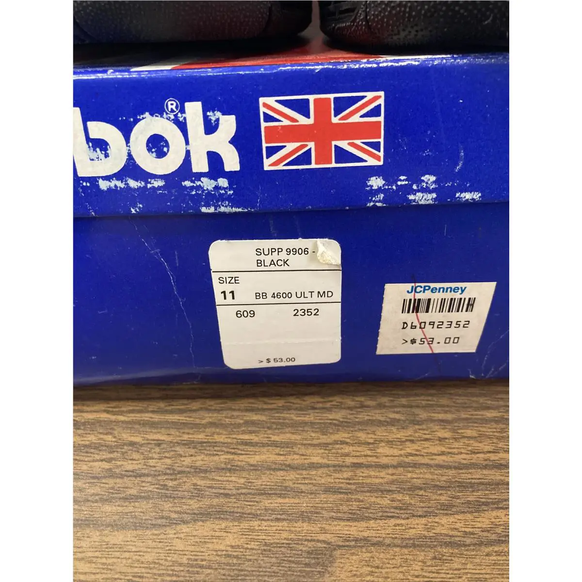 Reebok shoes - Reebok BB4600 - BB4600 - White and gray 1
