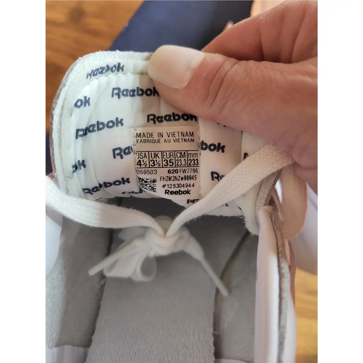 Reebok shoes - Reebok Classic Leather - Classic Leather - GY0952 - White 6