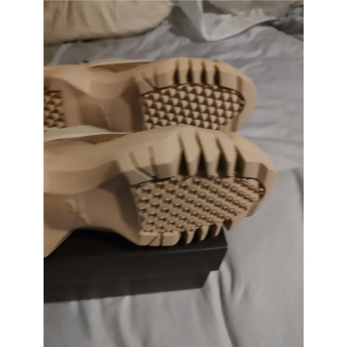 Reebok shoes - LSD11 - GW6697 - tan 8