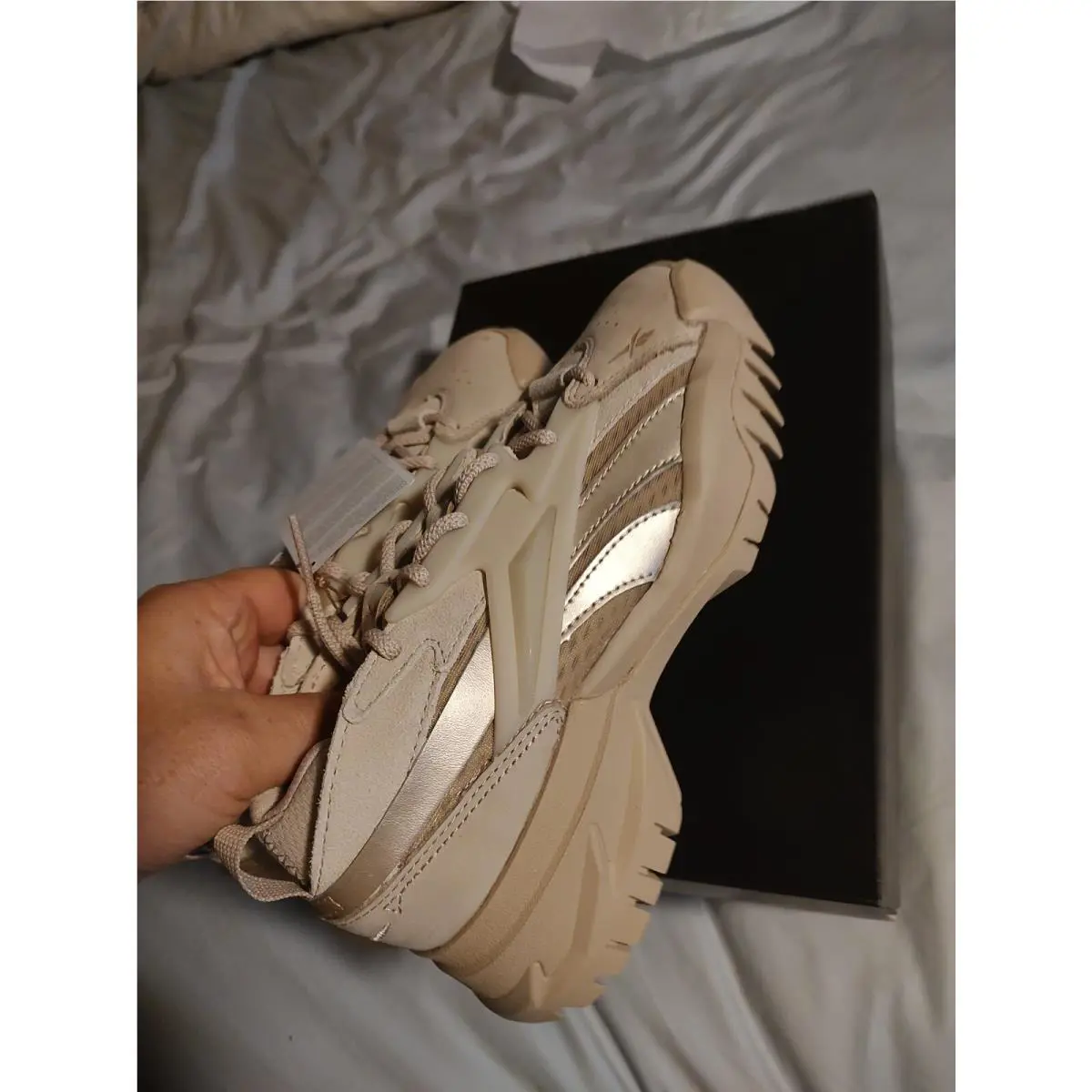 Reebok shoes - LSD11 - GW6697 - tan 2
