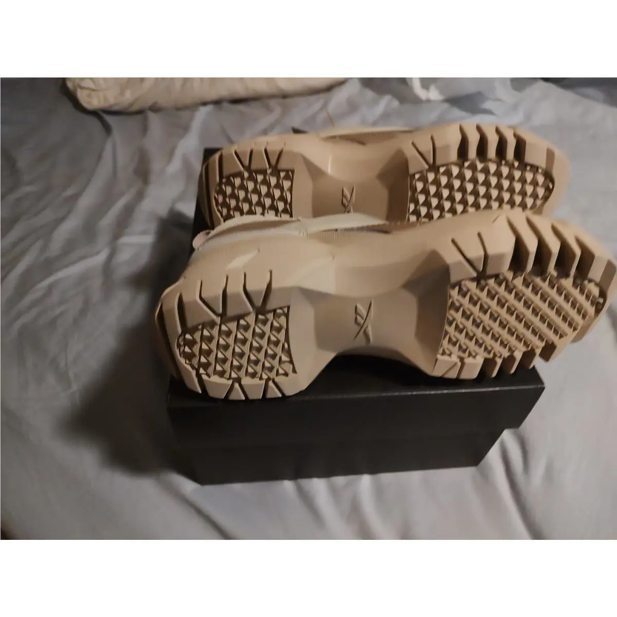 Reebok shoes - LSD11 - GW6697 - tan 4