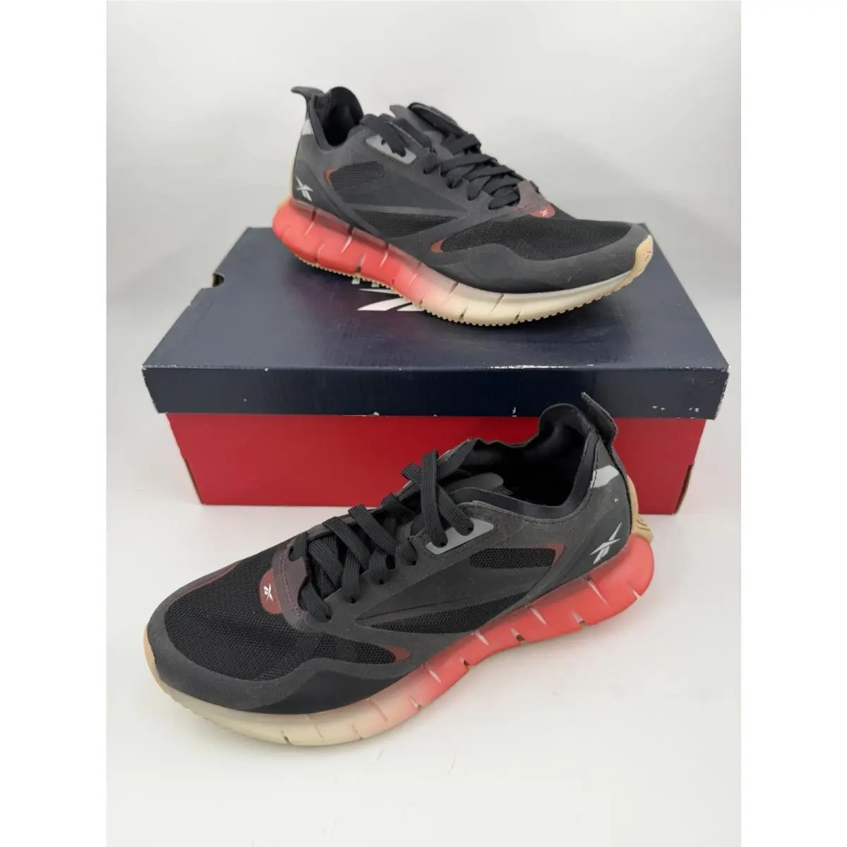 Reebok Women’s Zig Kinetica Horizon -sz 9- Black Maroon Running Shoes Sneakers